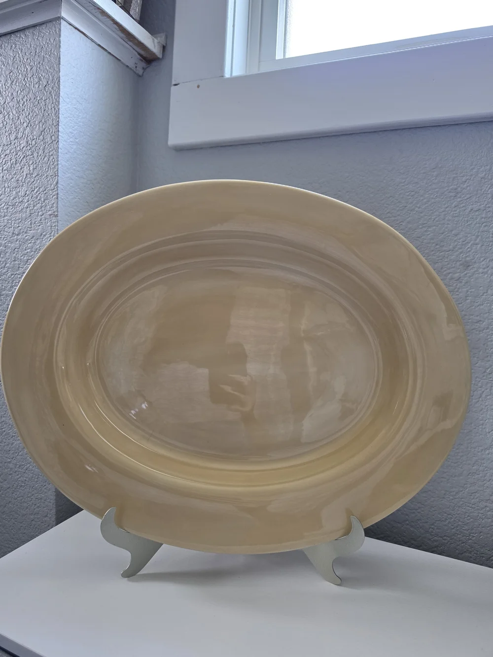 Pottery Barn Sausalito Oval Ceramic Serving Platter - Classic Home Dining